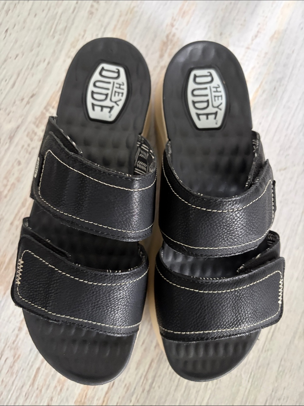 Hey Dude Delray Slide Classic Black Double-Strap (Velcro) with Cream Platform - Picture 2 of 7